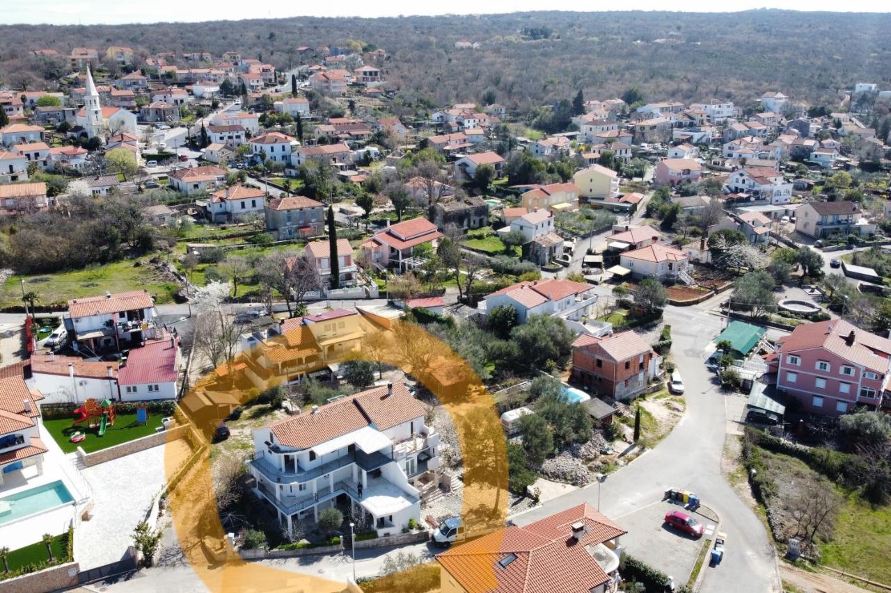 Apartmani Bilandzic-Krk Малинська Екстер'єр фото